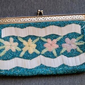 Vintage 1920’s Beaded Clutch/ Purse